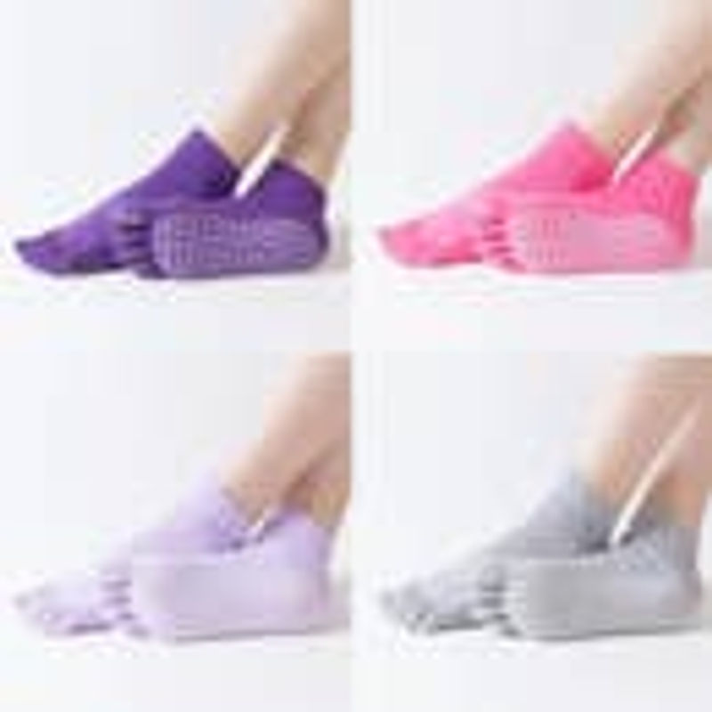 Anti-Slip Yoga/Sports 5-Toe Socks (6 Pairs)
